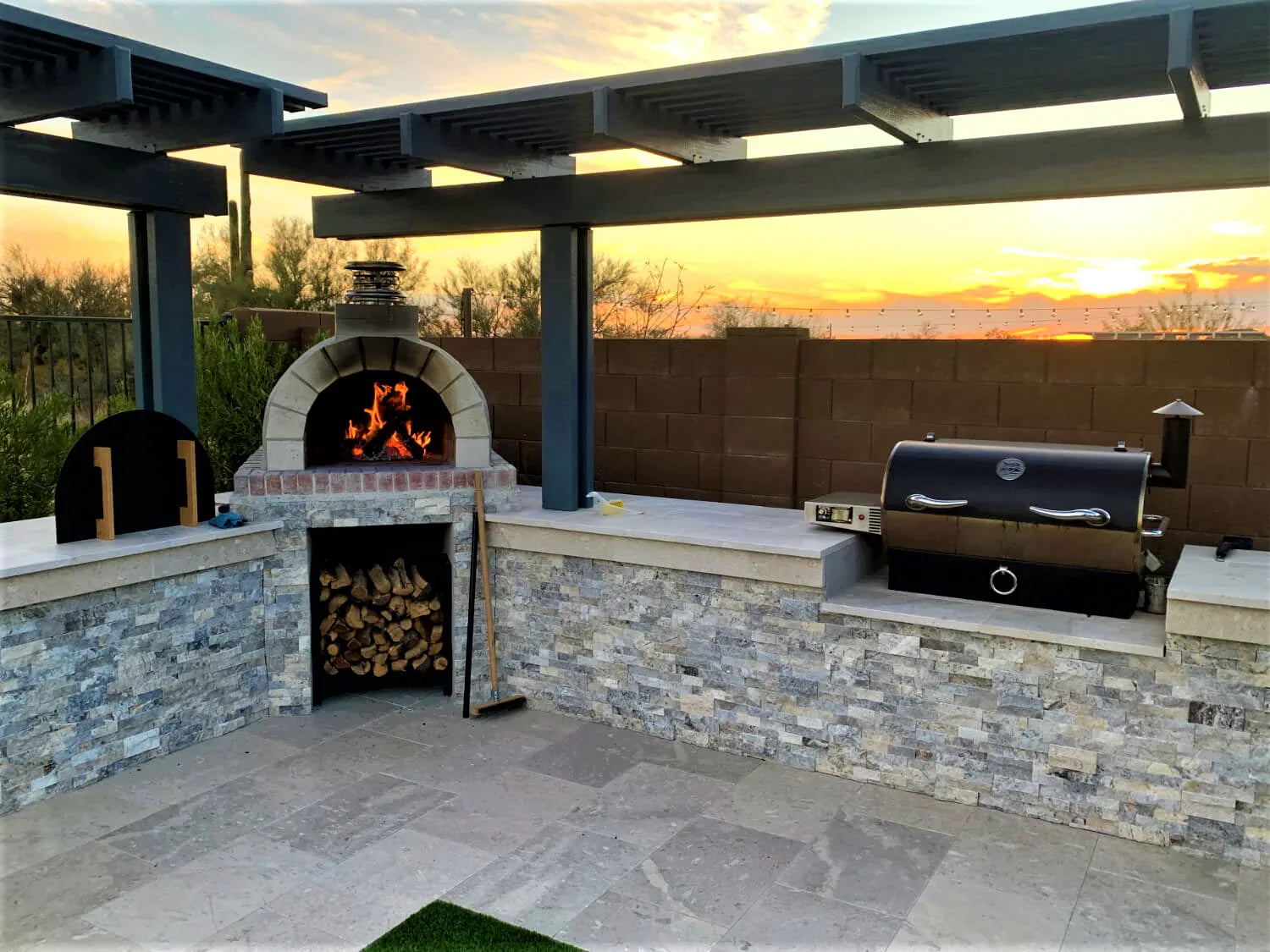 Outdoor Pizza Ovens